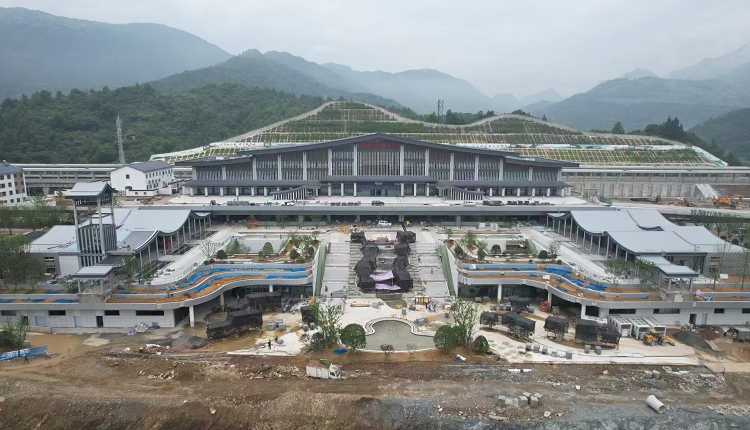 1724289725640765.jpg 公司网站图片微信图片_20240822092120.jpg